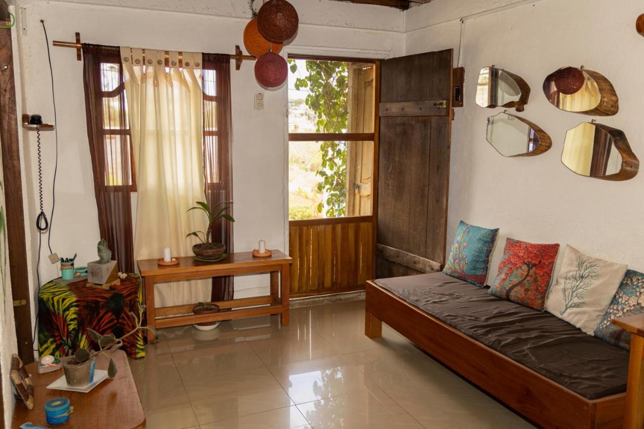 Ideal y linda casita en San Cristóbal-Galápagos Exterior foto